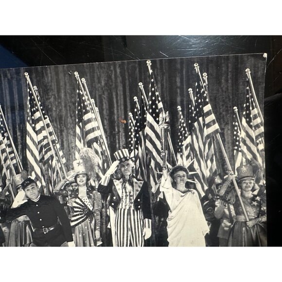 Vintage James Cagney 1942 Yankee Doodle Dandy Card Stock Movie Still - Picture 3 of 10